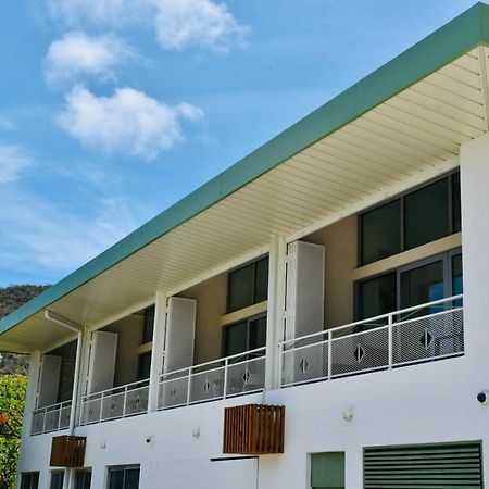 Les Lauriers - Piscine Sur Le Toit - Anse Marcel Apartment ภายนอก รูปภาพ