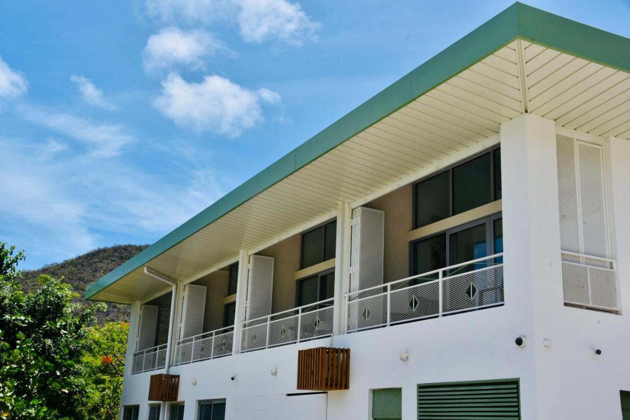 Les Lauriers - Piscine Sur Le Toit - Anse Marcel Apartment ภายนอก รูปภาพ