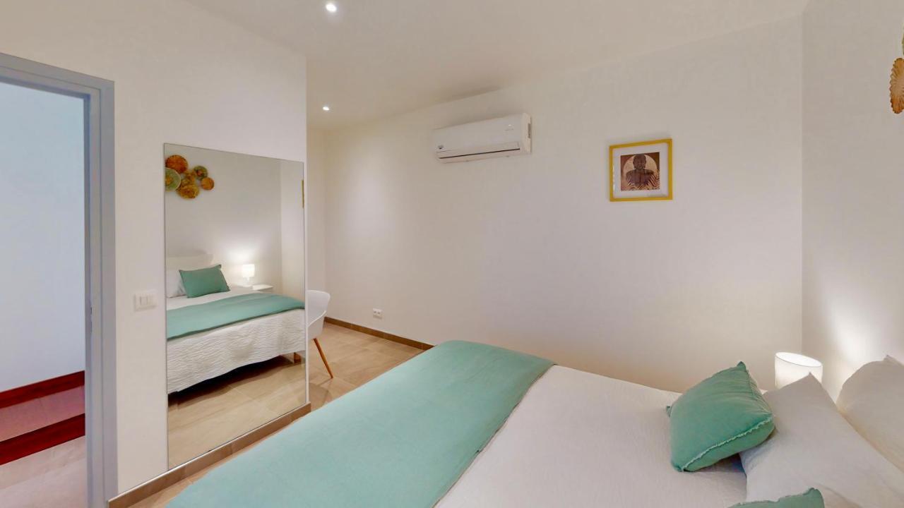 Les Lauriers - Piscine Sur Le Toit - Anse Marcel Apartment ภายนอก รูปภาพ